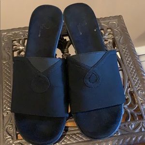 A2 by Aerosoles Black Fabric Wedge Sandals Sz 9